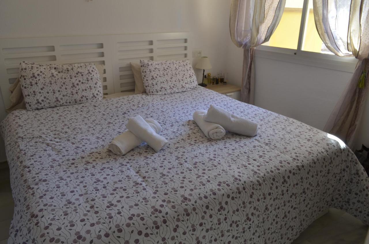 Carihuela Un Dormitorio Junto Al Mar Apartment Torremolinos Exterior photo