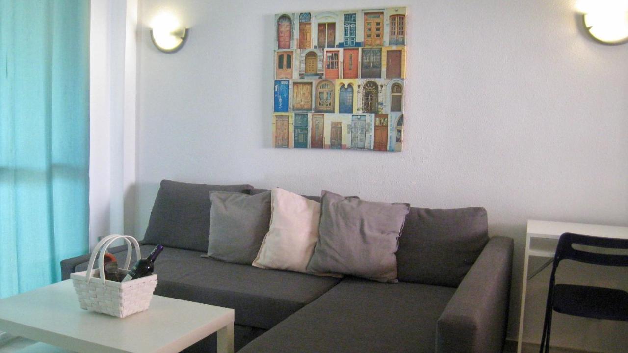 Carihuela Un Dormitorio Junto Al Mar Apartment Torremolinos Exterior photo