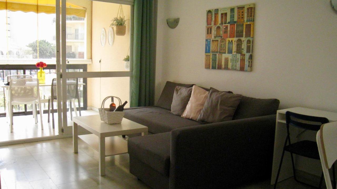 Carihuela Un Dormitorio Junto Al Mar Apartment Torremolinos Exterior photo